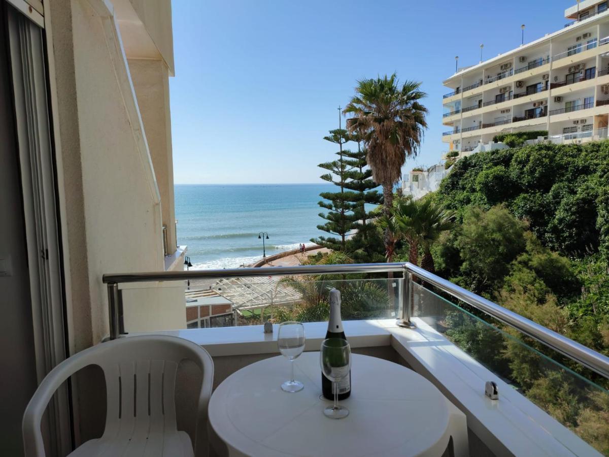 Turisstiko La Roca Chica 4 Apartment ตอร์เรโมลิโนส ภายนอก รูปภาพ