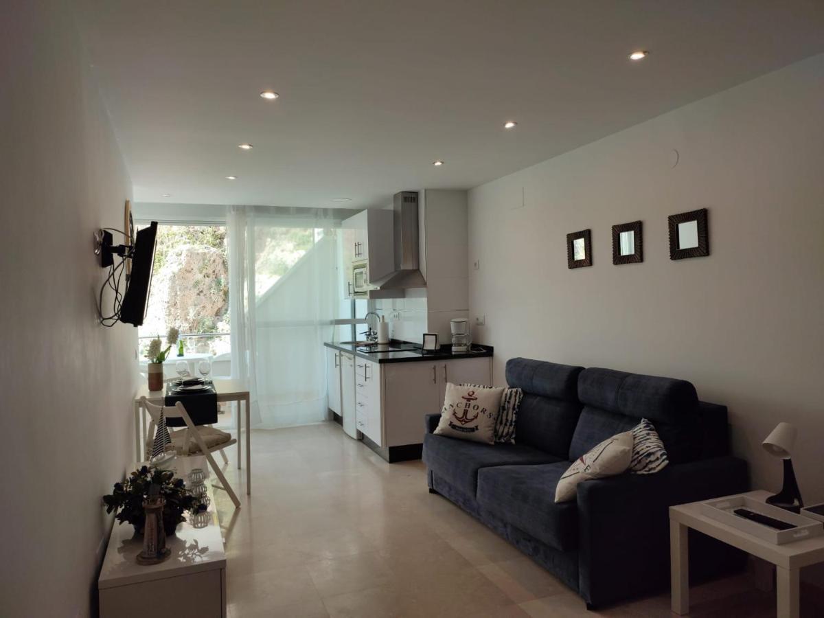 Turisstiko La Roca Chica 4 Apartment ตอร์เรโมลิโนส ภายนอก รูปภาพ