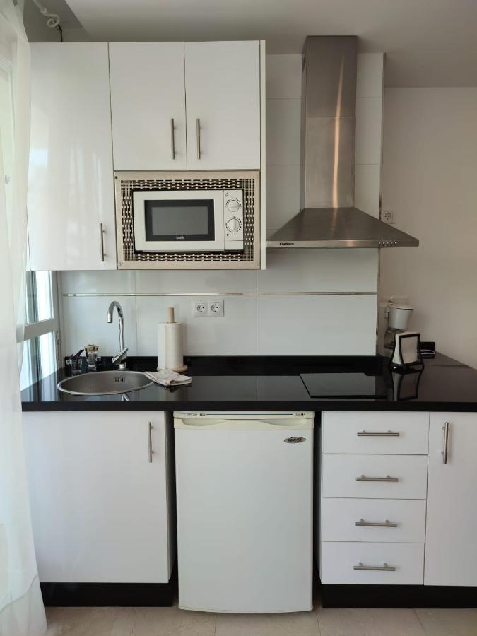 Turisstiko La Roca Chica 4 Apartment ตอร์เรโมลิโนส ภายนอก รูปภาพ